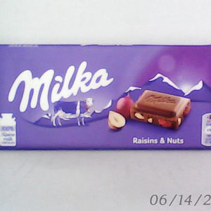 Milka Raisins & Nuts Chocolate Bar 100g