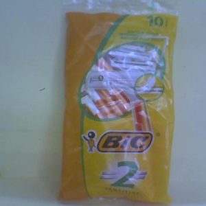 Bic 2 Sensitive Dispo. Men Razors 10 Pcs