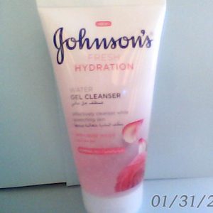 Johnsons Fresh Hydration Water Gel Cleanser 150ml