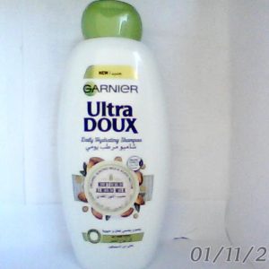 Garnier Ultra Doux (Nurturing Almond Milk)  Shampoo 600ml