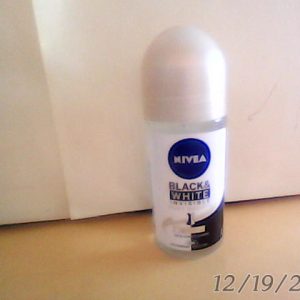 Nivea Invisible Black & White Silky Smooth Deo Roll On For Women 50ml
