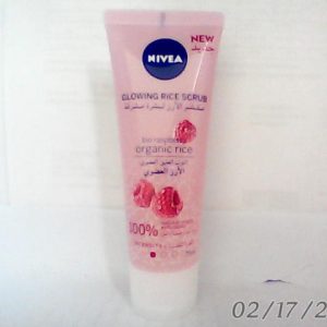 Nivea Raspberry Glowing Rice Scrub 75 ml