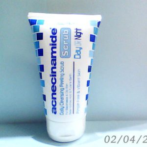 Acnecinamide Daily Cleansing Peeling Scrub 150ml --.> Kh,Ar,Hus,Ab,Yas