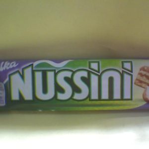 Milka Nussini HuselNut Chocolate 31.5g