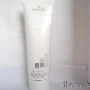 Gerards Re White Bikini (Step 1) Whitening Cleanser 150ml