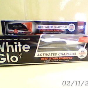 White Glo Charcoal Deep Stain Remover Whitening T/P 100 ml+( Deep Cleaning T/B+ Flosser Free )1